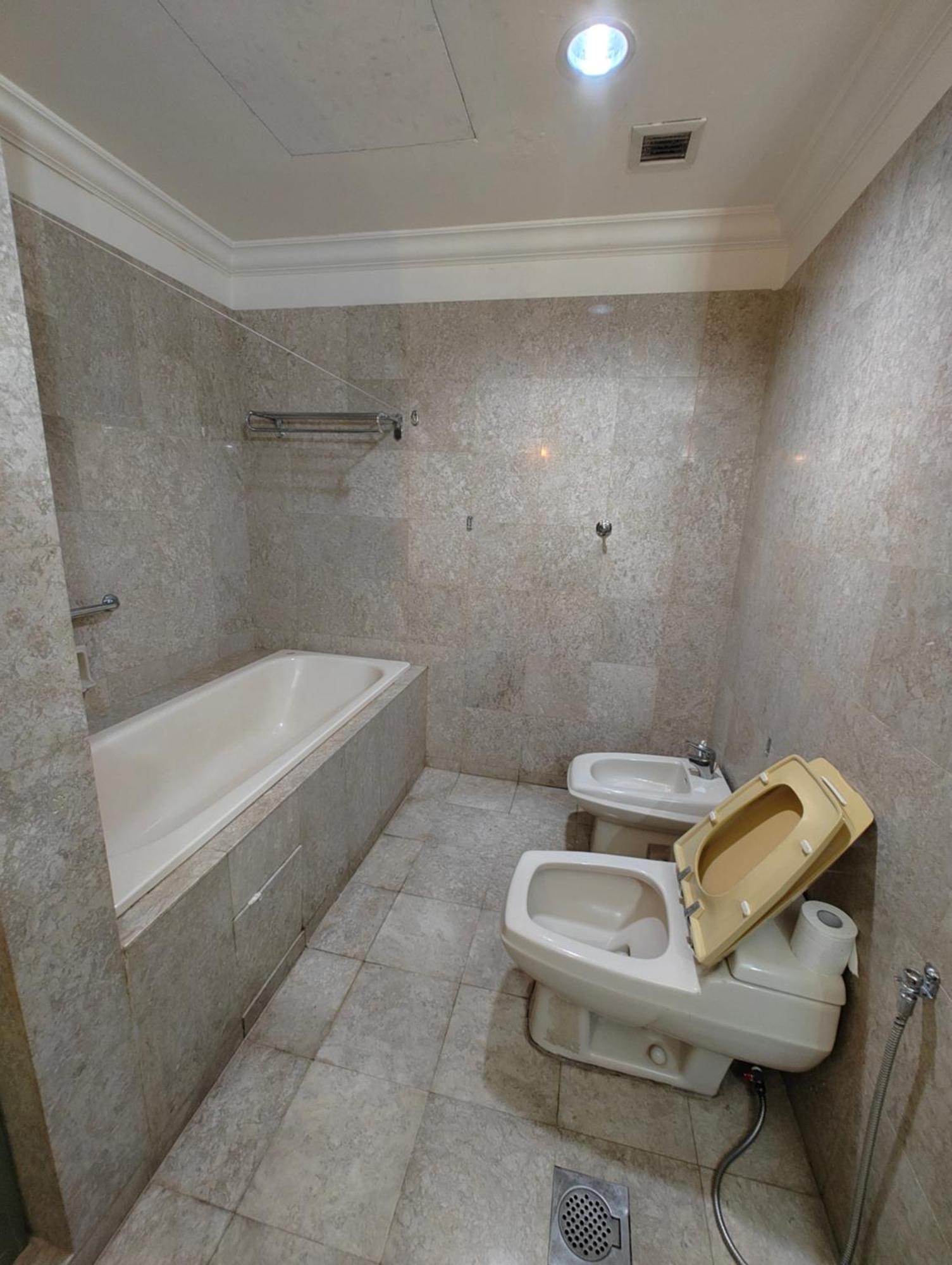 Penthouse Duplex With Klcc Views At Berjaya Times Square