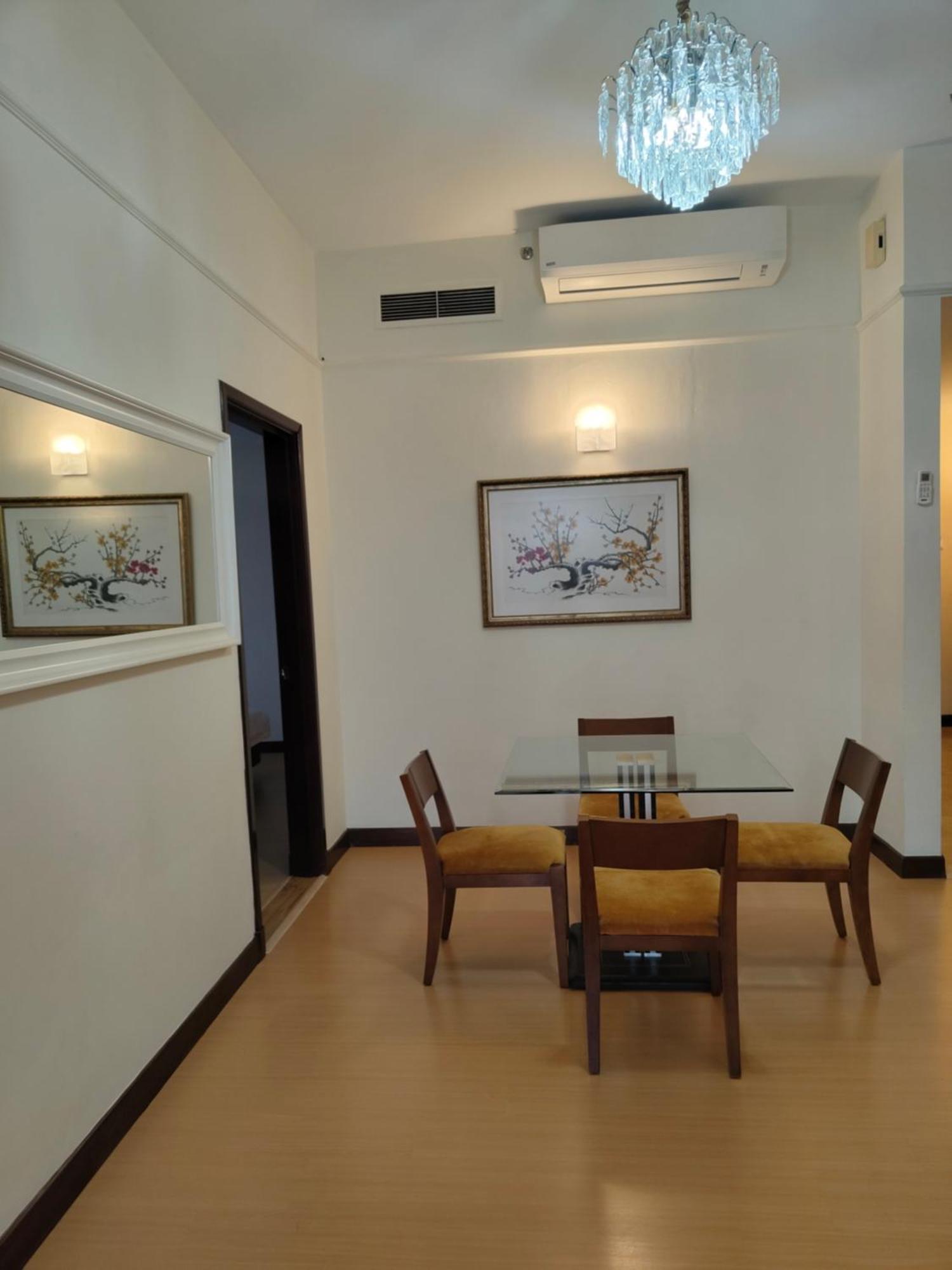 Penthouse Duplex With Klcc Views At Berjaya Times Square *