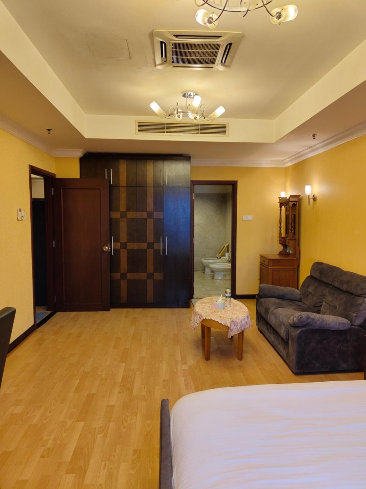 Penthouse Duplex With Klcc Views At Berjaya Times Square Kuala Lumpur