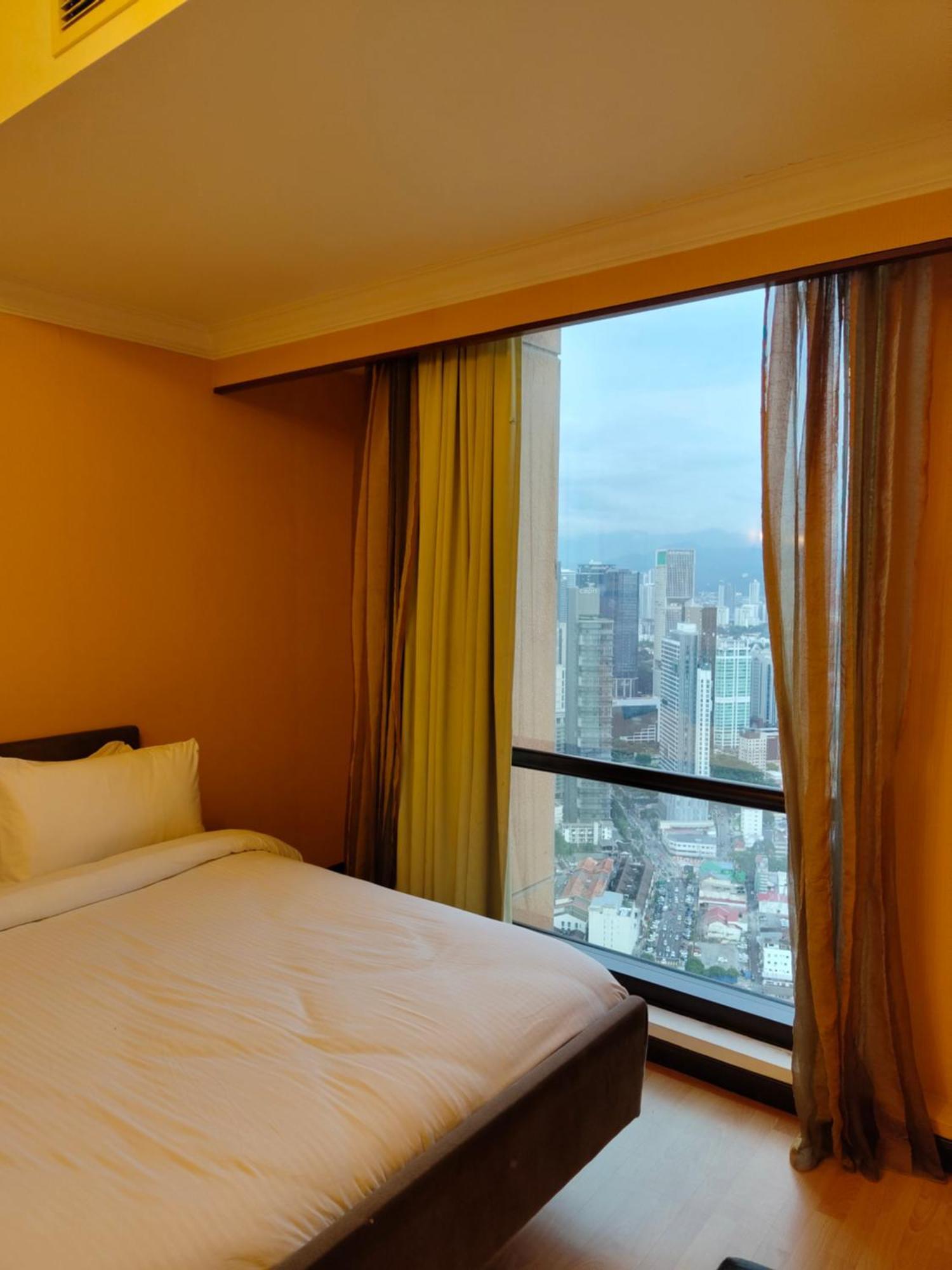 Penthouse Duplex With Klcc Views At Berjaya Times Square *