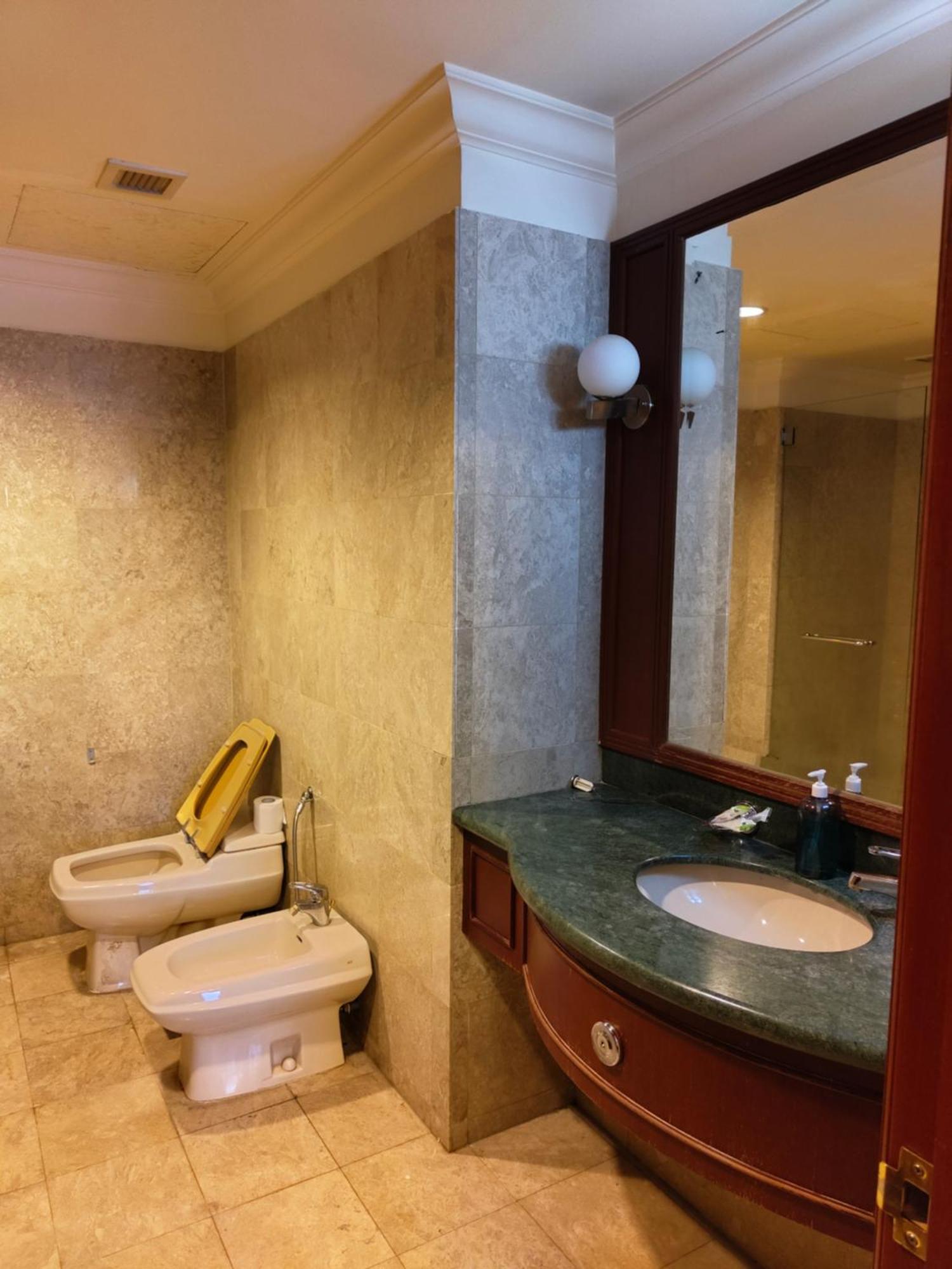 Penthouse Duplex With Klcc Views At Berjaya Times Square