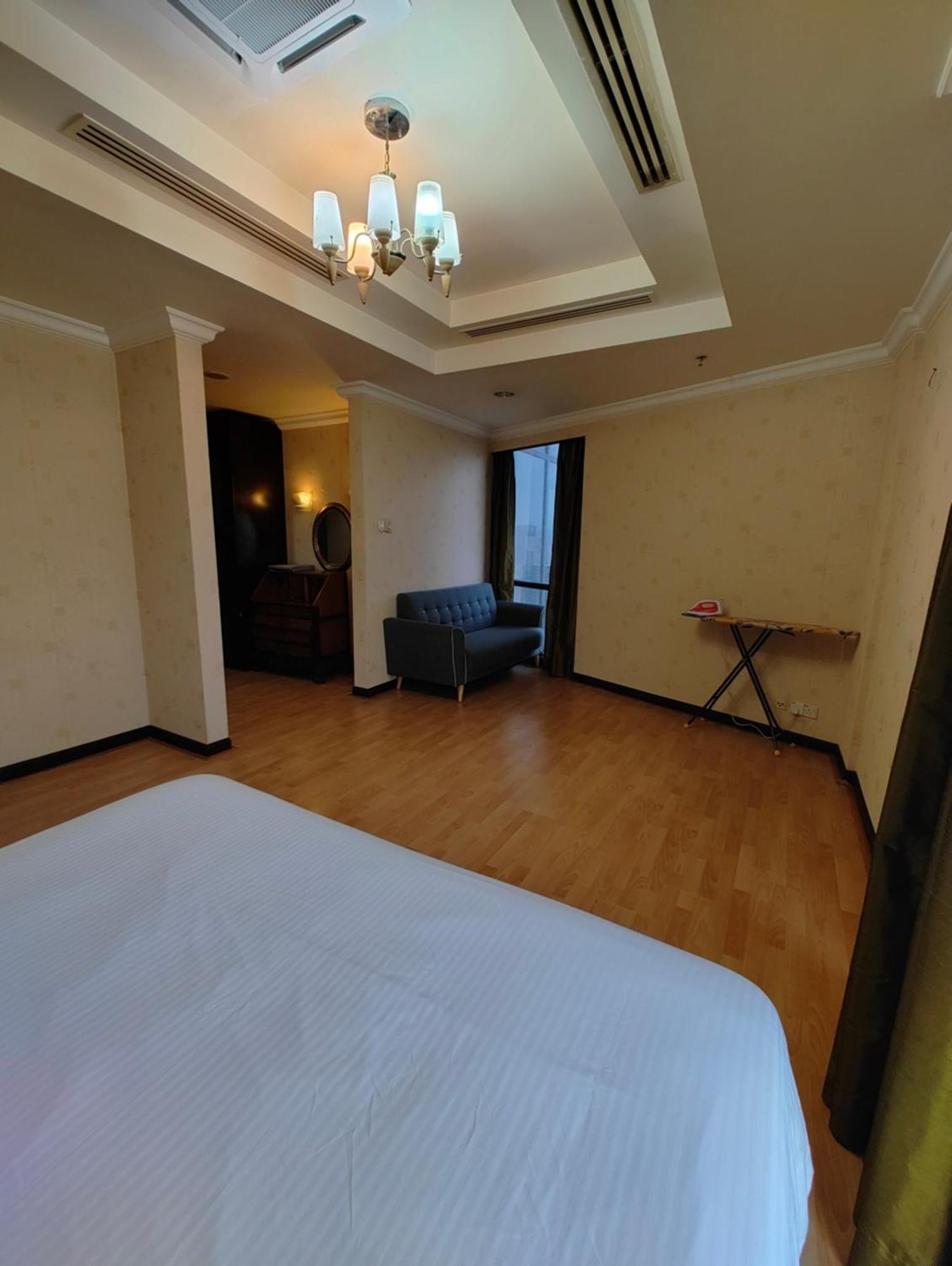 Penthouse Duplex With Klcc Views At Berjaya Times Square Pangsapuri