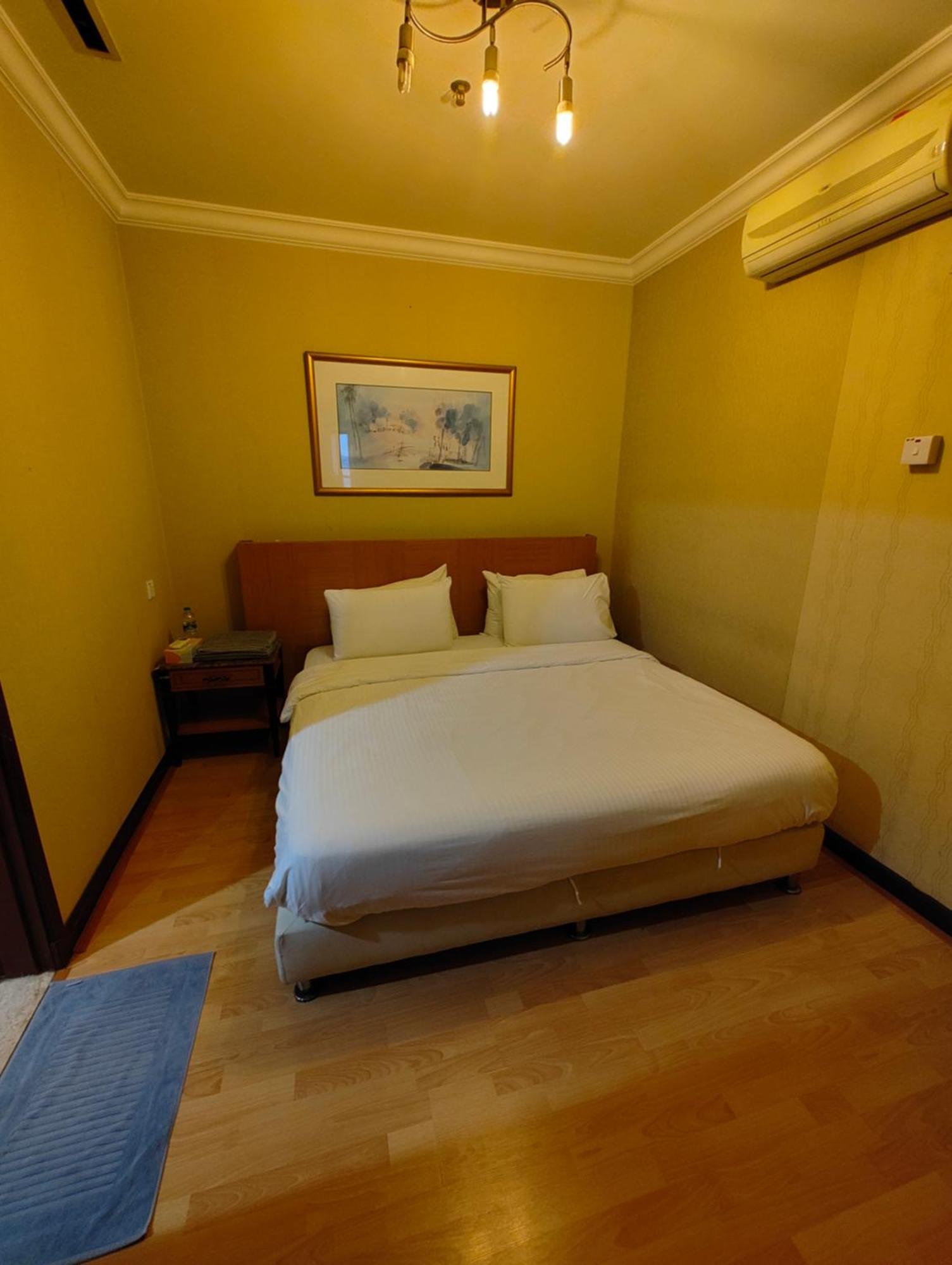 Penthouse Duplex With Klcc Views At Berjaya Times Square
