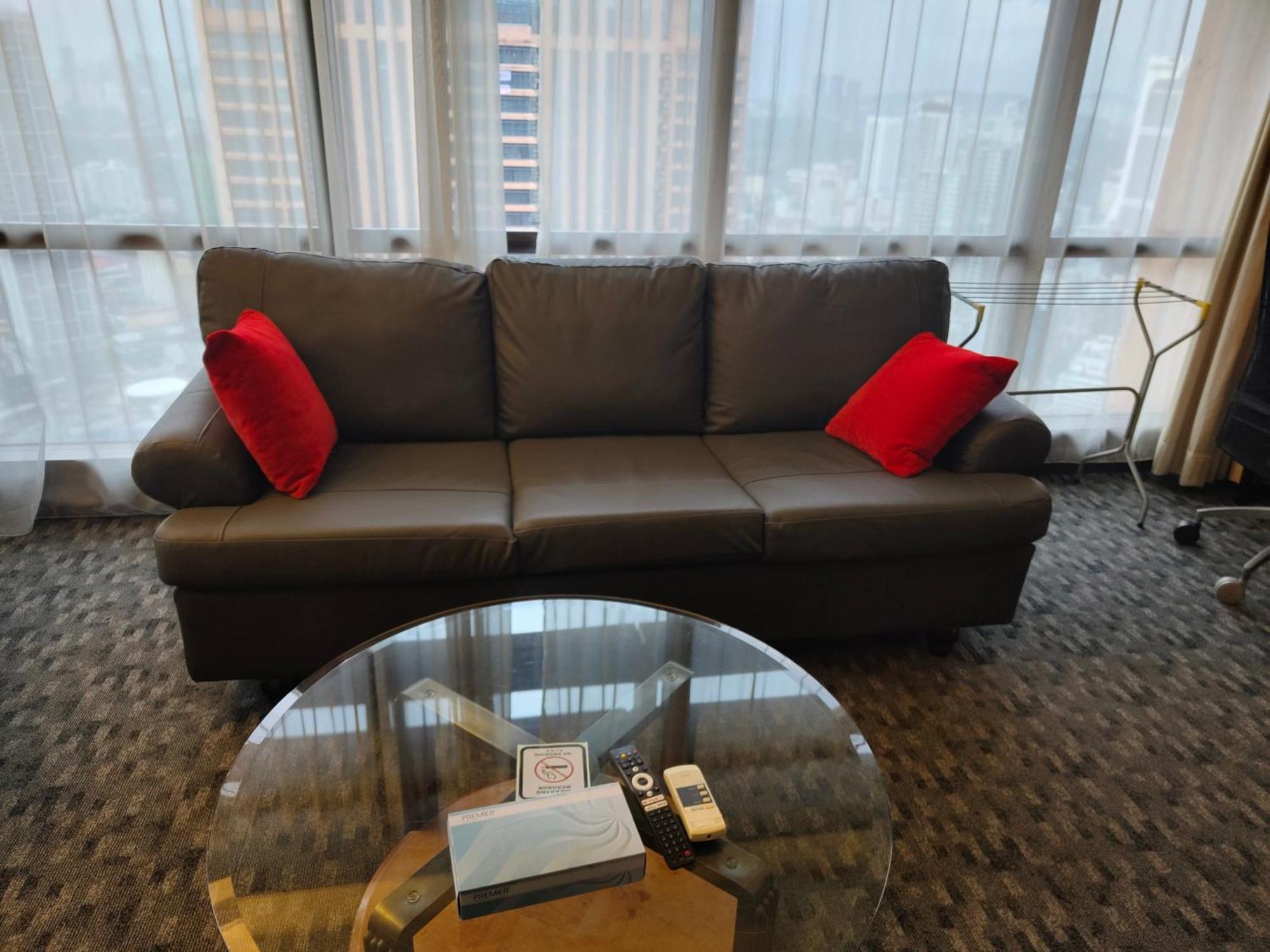 Penthouse Duplex With Klcc Views At Berjaya Times Square Kuala Lumpur