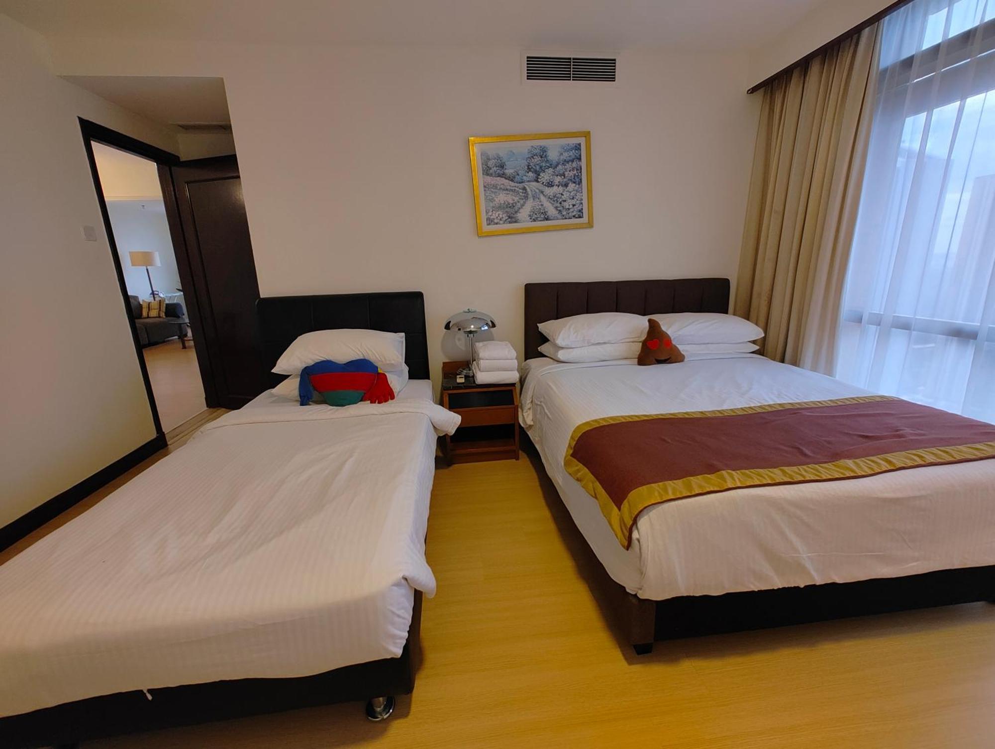 Penthouse Duplex With Klcc Views At Berjaya Times Square Pangsapuri