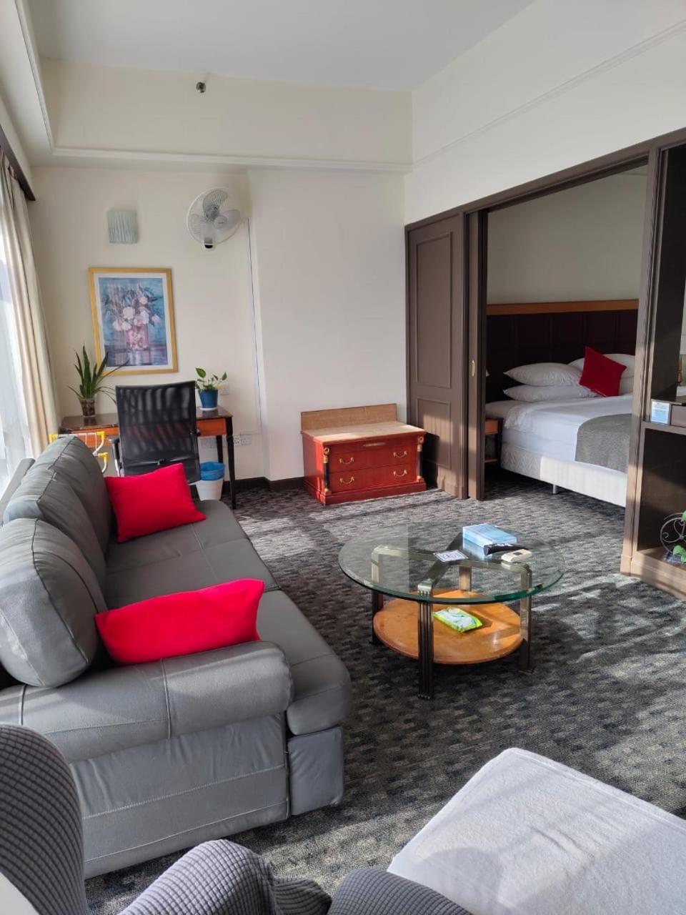 Penthouse Duplex With Klcc Views At Berjaya Times Square Kuala Lumpur